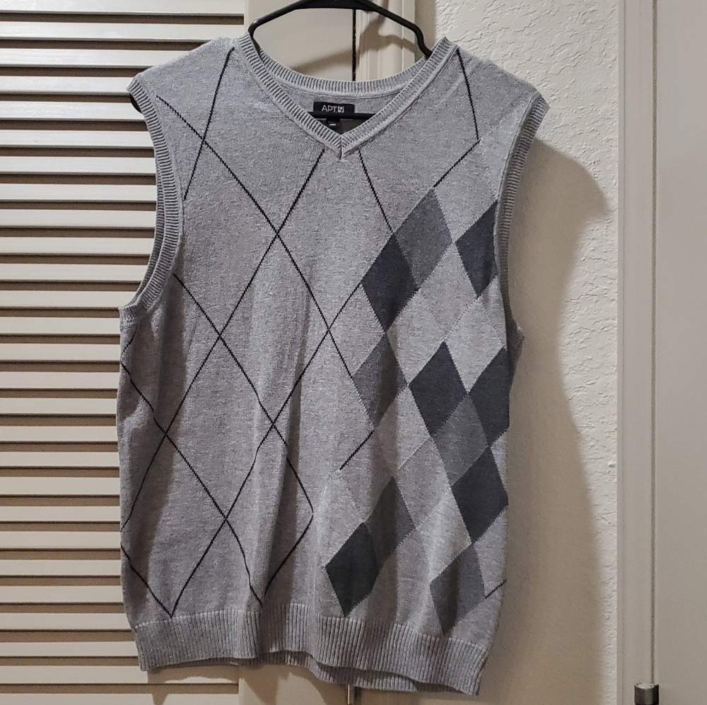 Sweater Vest